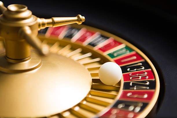 dewaqq Live Tables, Slots and Sportsbook in One Place